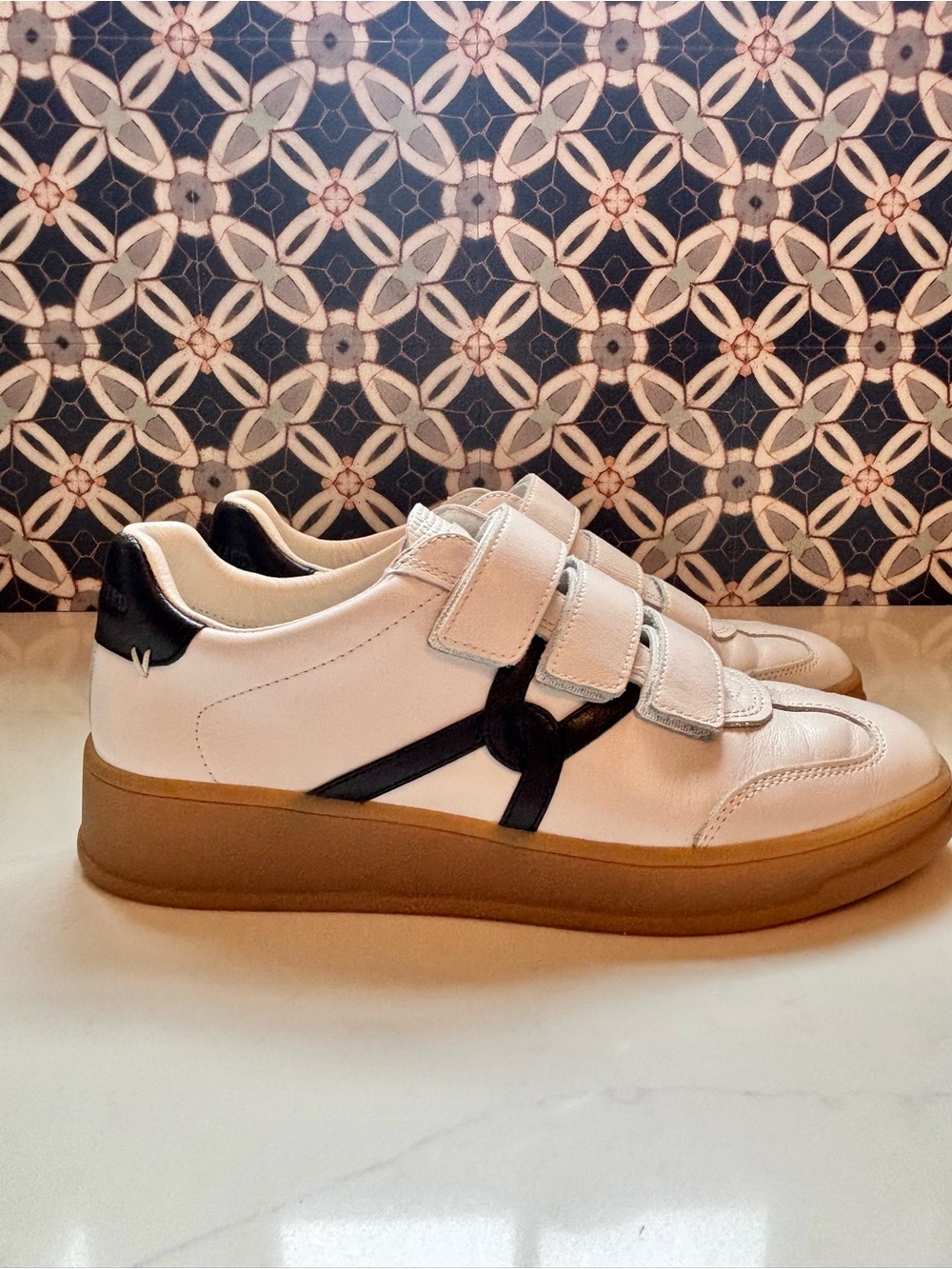 Veronica Beard White and Black Velcro Leather Sneakers with Gum Sole Size 5.5